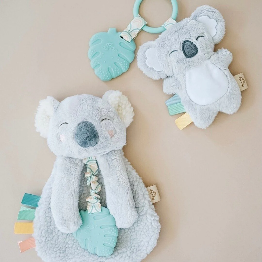 Itzy Pal Plush + Teether